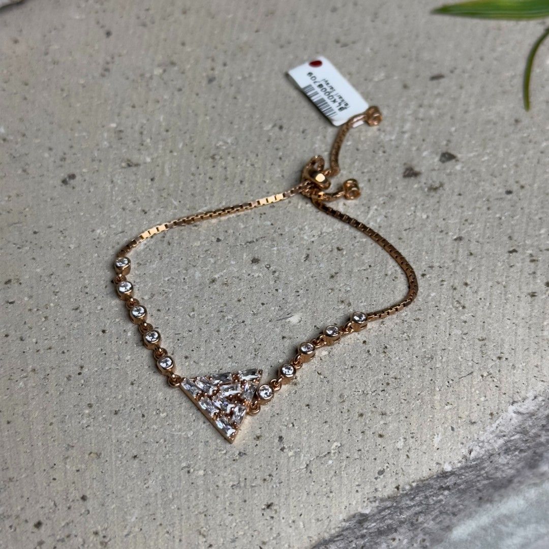 Zirkon Taşlı 925 Ayar Gümüş Şık  Zarif Asansör Kadın Bileklik