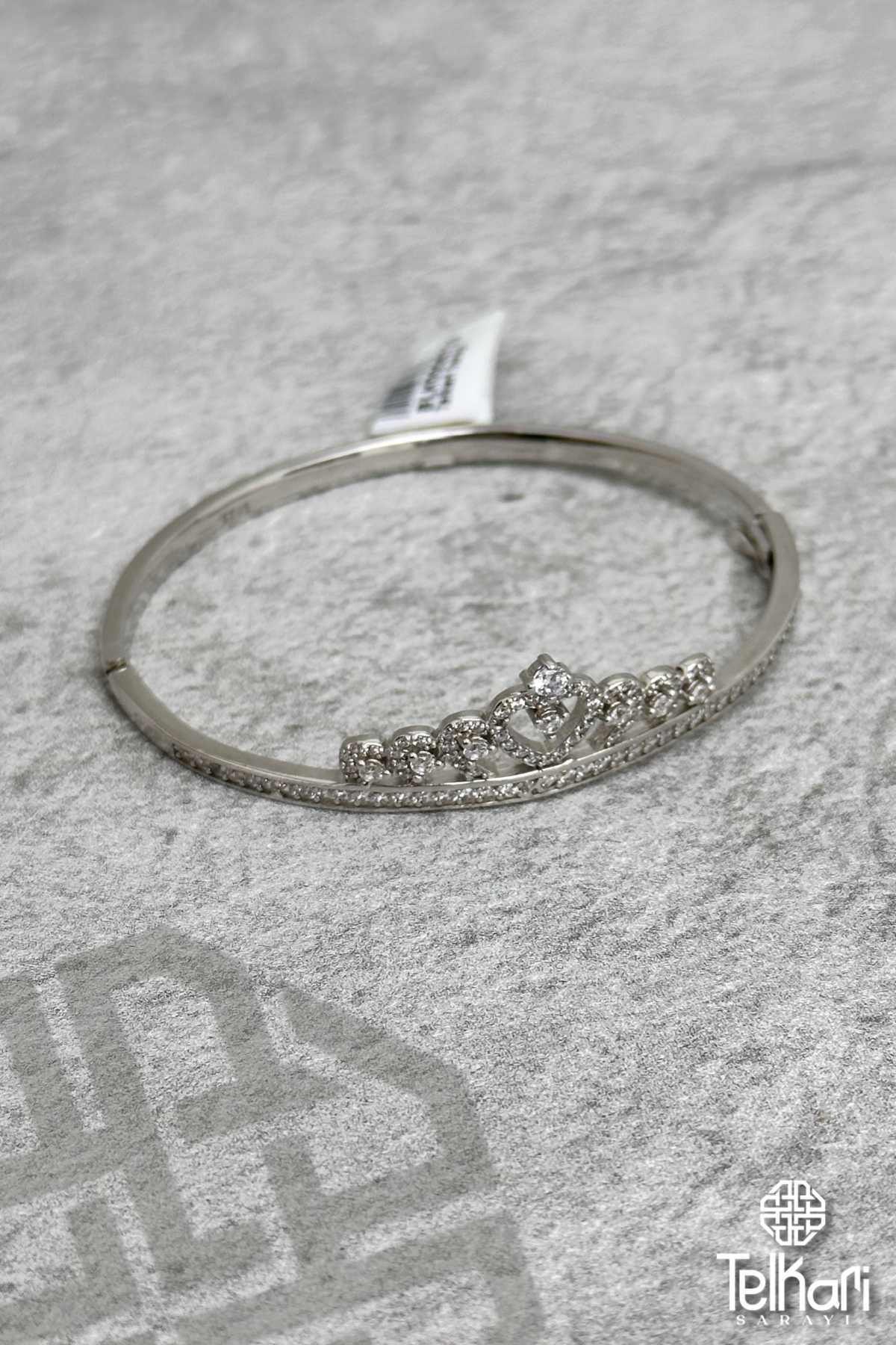 Taçlı Kelepçe Model Gümüş Bileklik