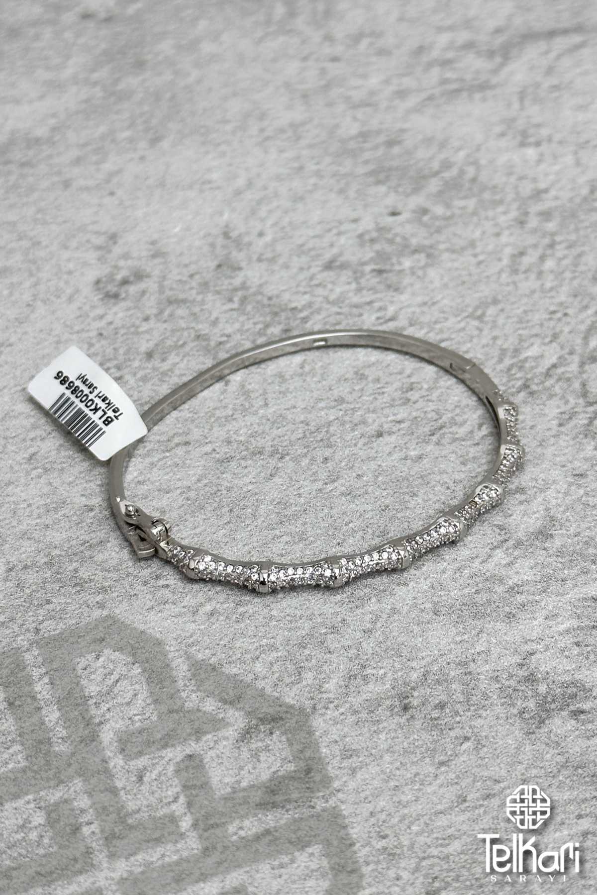 Taş Detaylı Kelepçe Model Gümüş Bileklik